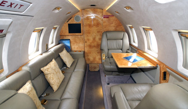 Hawker 1000