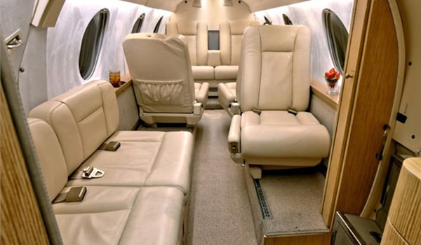 Dassault Falcon 100