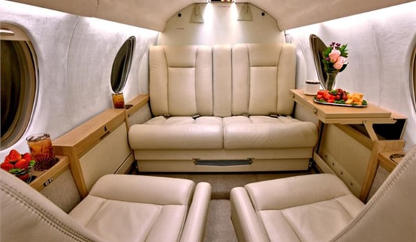 Dassault Falcon 100